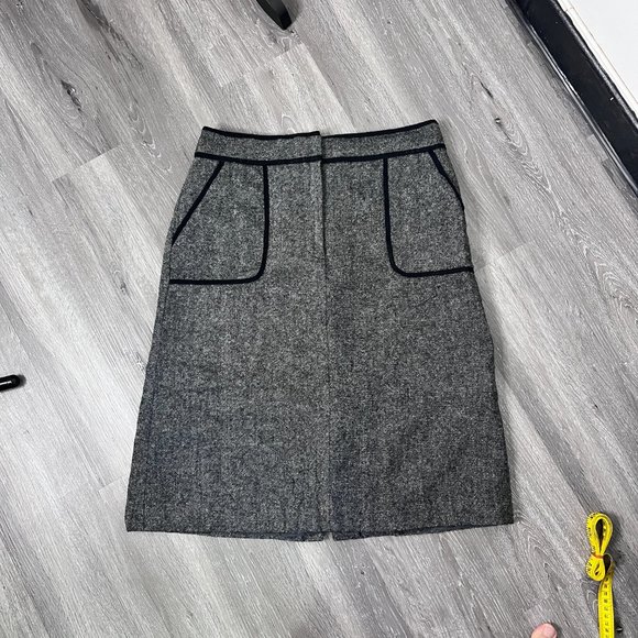 Ann Taylor Loft 87% Wool Gray Skirt Size 6 - Picture 8 of 9